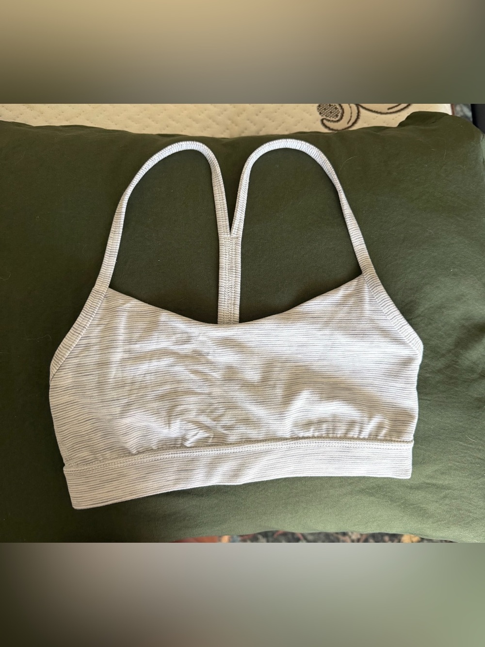 Lululemon Flow Y Bra
